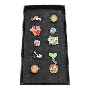 Paparazzi Lot of 10 Adjustable Rings in Cute Box, Preteens and Teens. NEW #11